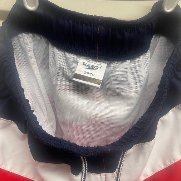 Men’s Speedo Swim Trunks - Picture 4 of 4